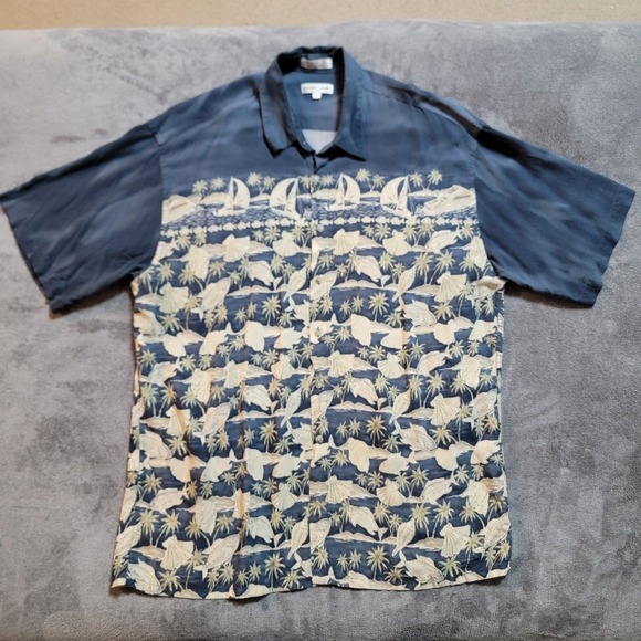 Pierre Cardin Other - Pierre Cardin Men's Short Sleeve Button Up Shirt 100% Rayon Made In Korea XL